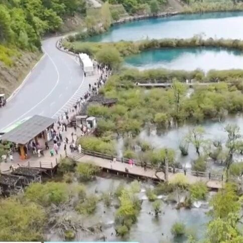 九寨沟、稻城亚丁、老君山、龙门石窟、五台山、晋祠、应县木塔等多景区发布预警